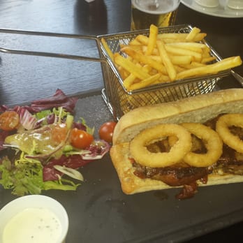 The Malton Killarney Hotel - Steak sandwich with all the trimmings. Excellent. - Hotels Near Me - Killarney, CW