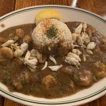 RT's Restaurant - SHRIMP & CRAB ETOUFFEE - Cajun/Creole Near Me - Alexandria, Virginia RT's Restaurant - SHRIMP & CRAB ETOUFFEE - Cajun/Creole Near Me - Alexandria, Virginia