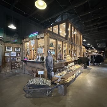 Queen Mine Tours - Tours Near Me - Bisbee, Arizona Queen Mine Tours - Tours Near Me - Bisbee, Arizona