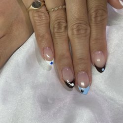 Tips Toes & Tony Nail Bar