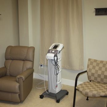 Changing Tides Chiropractic & Wellness - Exam room - Chiropractors Near Me - St. Augustine, Florida Changing Tides Chiropractic & Wellness - Exam room - Chiropractors Near Me - St. Augustine, Florida