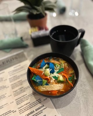 Tequileros Kitchen & Craft Cocktails by null