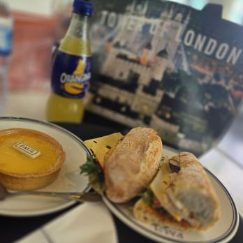 PAUL - Cafes Near Me - London, XGL PAUL - Cafes Near Me - London, XGL