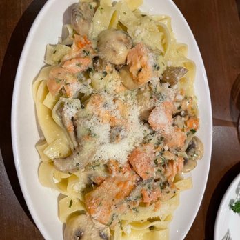 Campo Marina - Smoked salmon pasta - Italian Near Me - Osoyoos, British Columbia Campo Marina - Smoked salmon pasta - Italian Near Me - Osoyoos, British Columbia