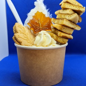 Sugar Shack Ice Cream Shop - Maple Madness Super Sundae - Ice Cream & Frozen Yogurt Near Me - Shepherd, Michigan Sugar Shack Ice Cream Shop - Maple Madness Super Sundae - Ice Cream & Frozen Yogurt Near Me - Shepherd, Michigan