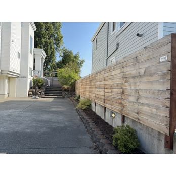 woodfence - Before - Fences & Gates Near Me - Covington, Washington woodfence - Before - Fences & Gates Near Me - Covington, Washington