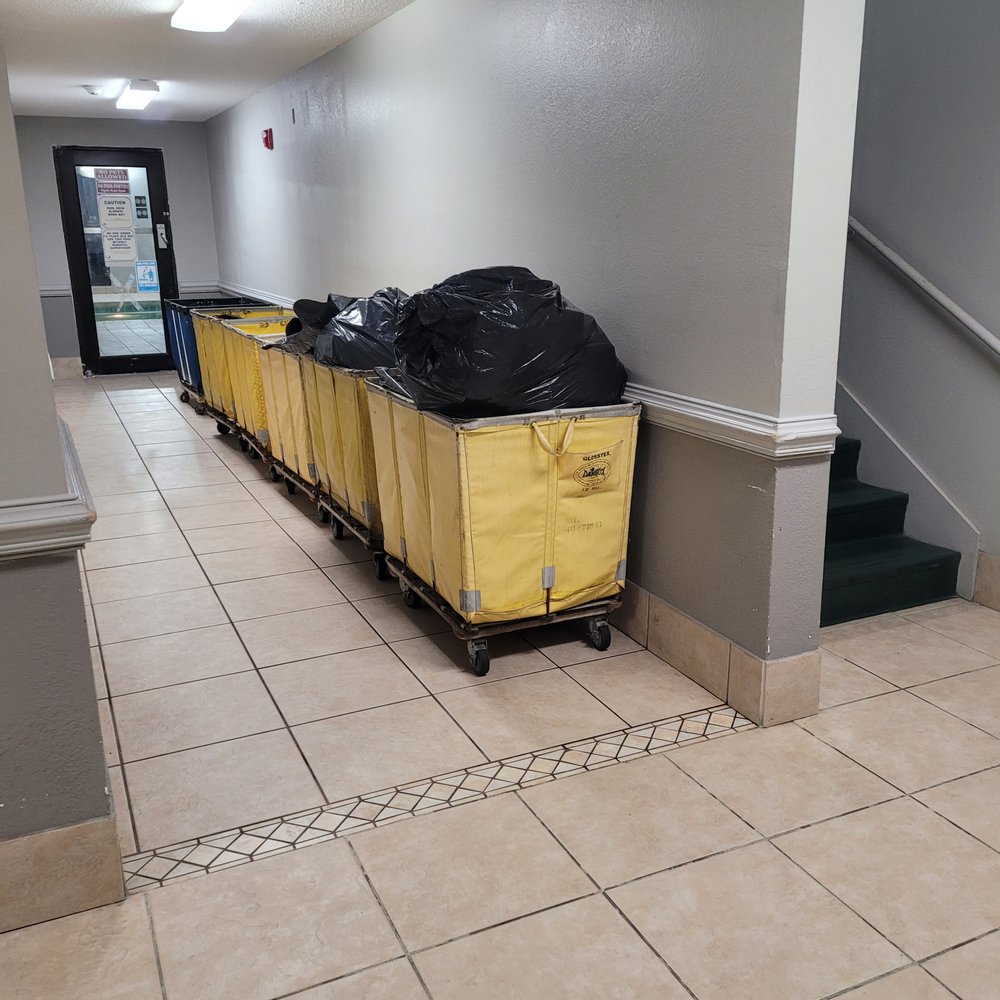 ASHTON INN & SUITES Updated October 2024 164 Photos & 48 Reviews