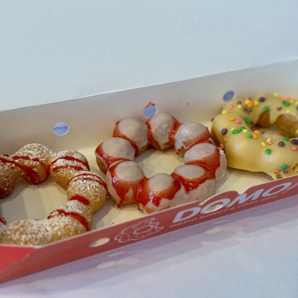 Domo Desserts - Strawberry fennel, strawberry cheesecake and mango MOCHINUTS! - Donuts Near Me - Temecula, California Domo Desserts - Strawberry fennel, strawberry cheesecake and mango MOCHINUTS! - Donuts Near Me - Temecula, California