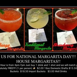 Main Bar & Karaoke - Great drinks!!!