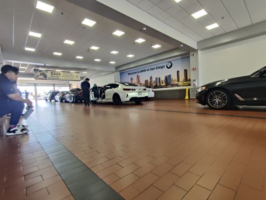 BMW OF SAN DIEGO - Updated July 2025 - 327 Photos & 1577 Reviews - 5090 ...