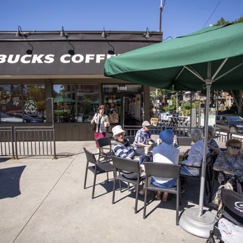 Starbucks - Coffee & Tea Near Me - Toronto, Ontario