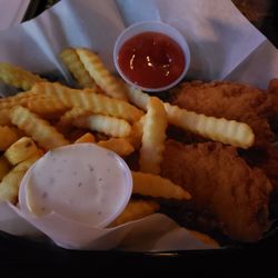 Einstein's Pub - Chicken tenders