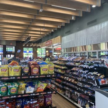 Sheetz - the inside of a grocery store - Gas Stations Near Me - BEDFORD, Pennsylvania