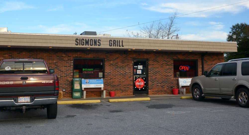 SIGMON’S GRILL Updated November 2024 5898 Hwy 16 N, Conover, North