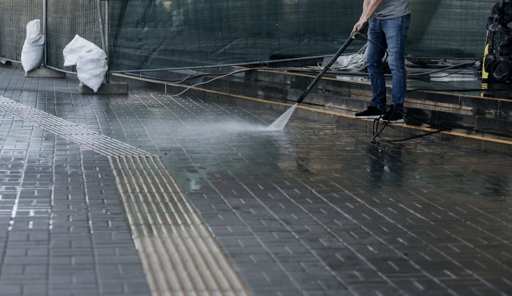 Slide of Full Blast Services