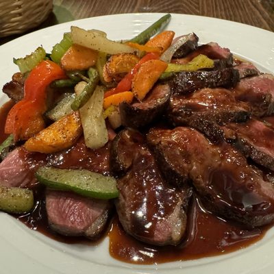 Le Louvre Ripaille by null