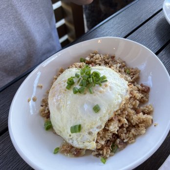 Kihei Caffe Lahaina - Fried rice bowl - Breakfast & Brunch Near Me - Lahaina, Hawaii
