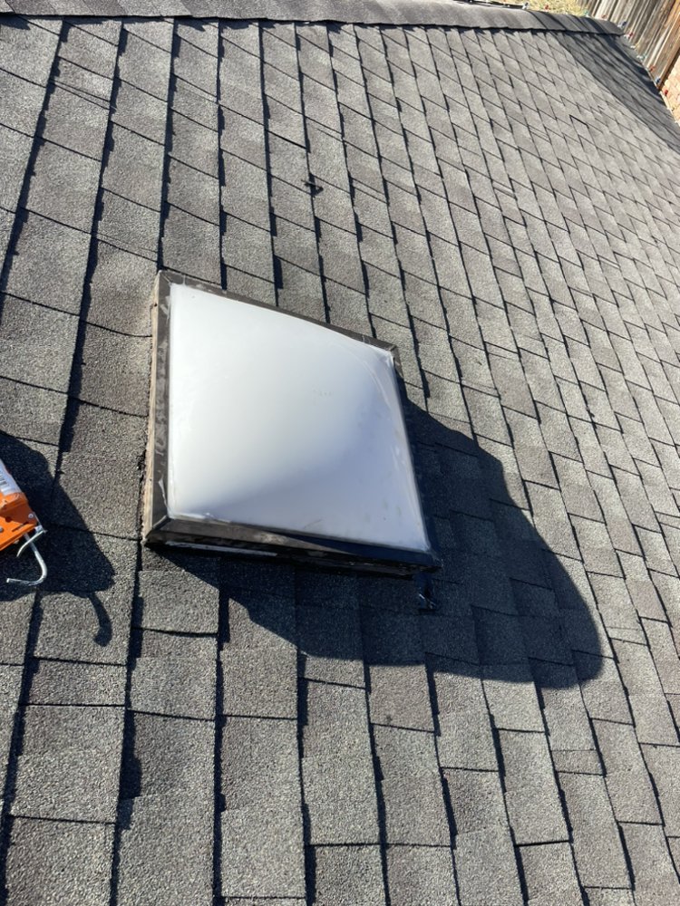 Slide of Kiwii Roofing Untimated