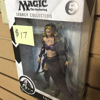 Juniors Comic and Cards - Comic Books Near Me - Austin, Texas