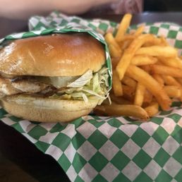 Raging Cajun grilled chicken sandwich Raging Cajun grilled chicken sandwich