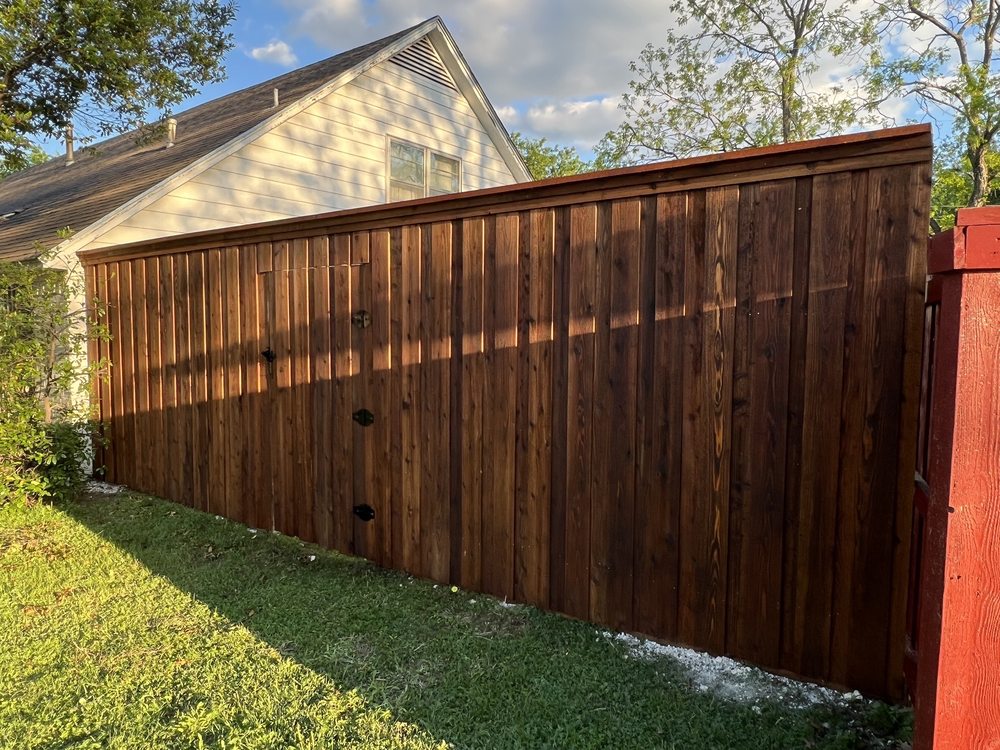 Slide of H&A Luna's Fencing