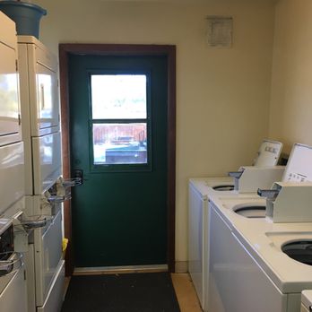 Railside Rv Ranch - Laundry room. - Campgrounds Near Me - Williams, Arizona