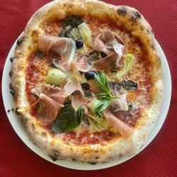 Pizza napoletana