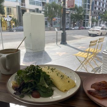 Float Hollywood - Coffee & Tea Near Me - Los Angeles, California