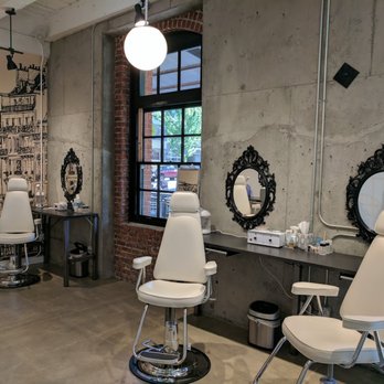 Be Smooth - Beauty bar at Be smooth for eye brow threading, shaping or brow waxing - Skin Care Near Me - Portland, Oregon Be Smooth - Beauty bar at Be smooth for eye brow threading, shaping or brow waxing - Skin Care Near Me - Portland, Oregon