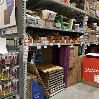 Lowe's Home Improvement - Hardware Stores Near Me - Chicago, Illinois