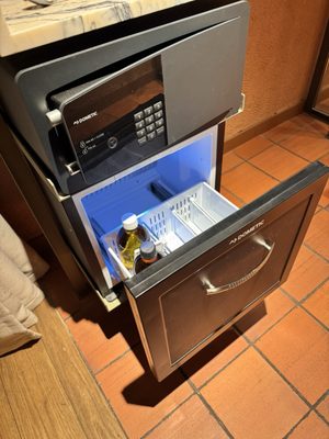 MOB HOTEL Paris les Puces by null MOB HOTEL Paris les Puces by null