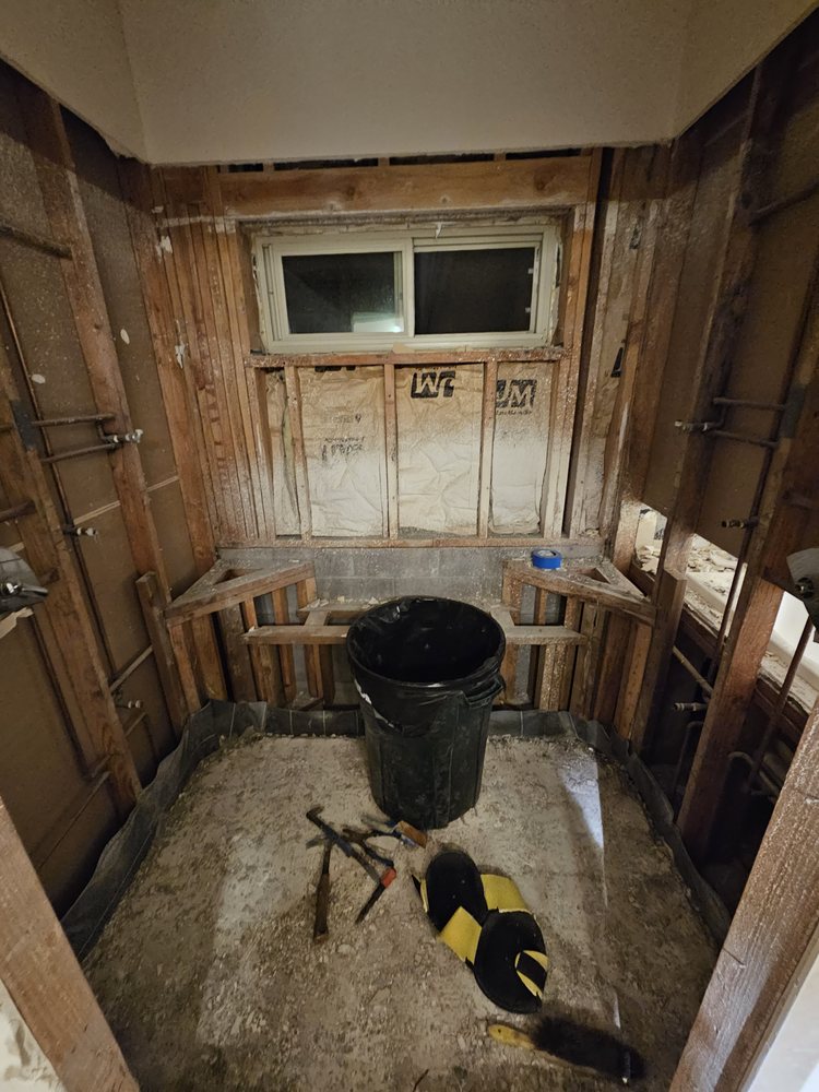 Slide of Mauka Solutions