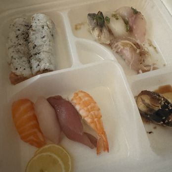 Ozen - Sushi Sampler - Ramen Near Me - Rancho Cucamonga, California