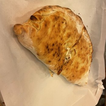 Da Franco - Calzone - Pizza Near Me - Sorrento, NA Da Franco - Calzone - Pizza Near Me - Sorrento, NA