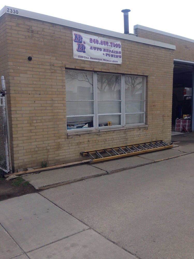 B & R Auto Repairs & Towing