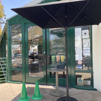 Starbucks - Exterior - Coffee & Tea Near Me - Malibu, California Starbucks - Exterior - Coffee & Tea Near Me - Malibu, California