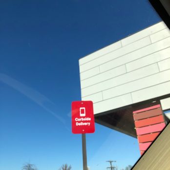 Chick-fil-A - Curbside delivery - Fast Food Near Me - Clarksville, Tennessee Chick-fil-A - Curbside delivery - Fast Food Near Me - Clarksville, Tennessee