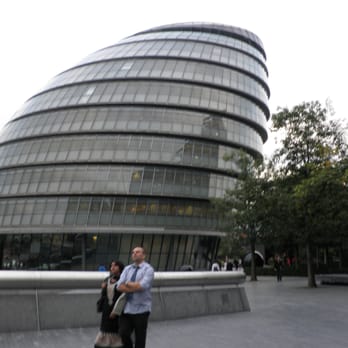 City Hall - a nasty snail lives here - Landmarks & Historical Buildings Near Me - London, XGL