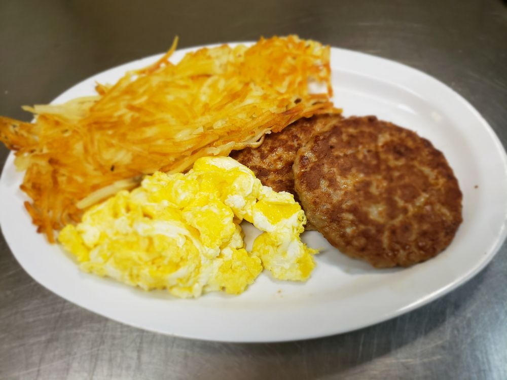 Lou’s Diner - Photo 2