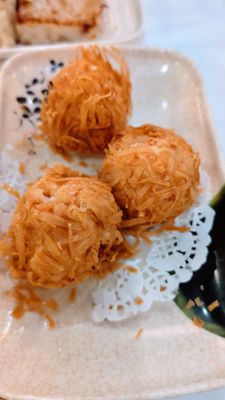 Fine River Dim Sum Restaurant （缘来轩） by null