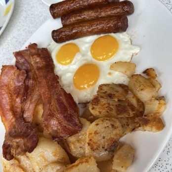 Wimpy's Diner - Brunch - Diners Near Me - Uxbridge, Ontario Wimpy's Diner - Brunch - Diners Near Me - Uxbridge, Ontario