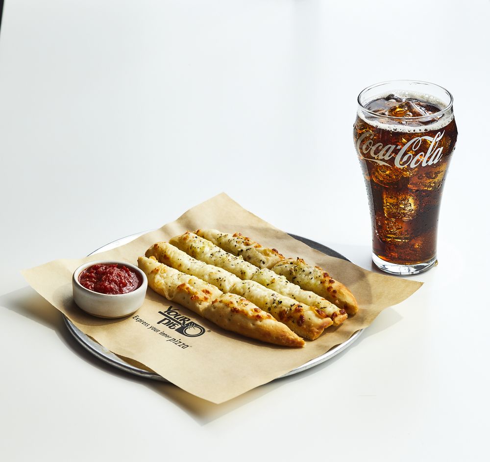 YOUR PIE PIZZA Updated September 2024 49 Photos & 31 Reviews 285