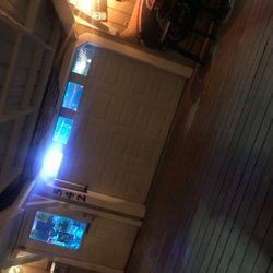 Charlee’s Bar