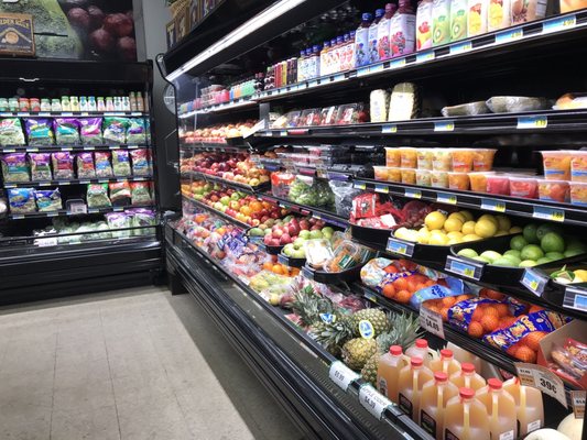 Sentyrz Liquor & Supermarket by null