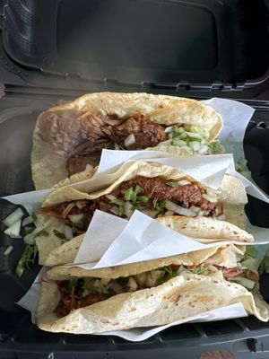 Taqueria Flores by null