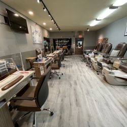 Crystal Nails Spa