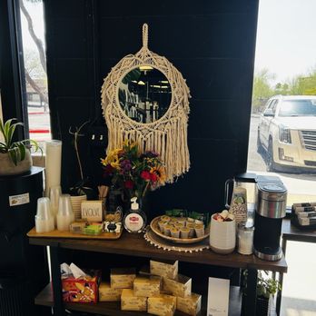 Evolve Salon and Spa - Hair Salons Near Me - Phoenix, Arizona