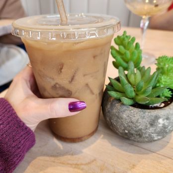 The Well Westlake - Iced Vanilla Maca - Breakfast & Brunch Near Me - Austin, Texas The Well Westlake - Iced Vanilla Maca - Breakfast & Brunch Near Me - Austin, Texas