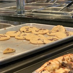 Mozzi's Pizza - Cookies on buffet-hot and delicious