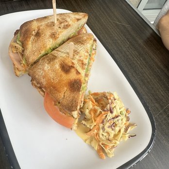 Yahaira's Cafe - Cubano Sandwich - Mexican Near Me - Pasadena, California